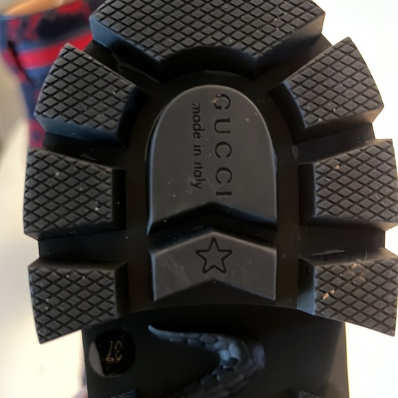Authentic Gucci Lug boots - Picture 8 of 8